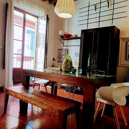 홈스테이 Donde Antonio *